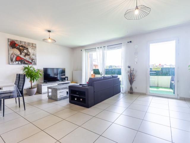 AGENCE IMMOBILIERE LAFORET 'COSMOS' EXCLUSIVITE ANNECY / SEYNOD CENTRE APPARTEMENT T3 de 68,27m² DERNIER ETAGE TERRASSE GARAGE en option