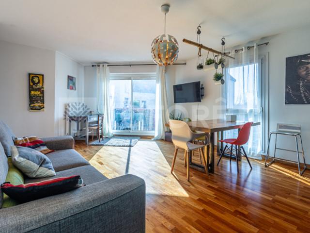 AGENCE IMMOBILIERE LAFORET 'DRACAENA' ANNECY CRAN GEVRIER APPARTEMENT DUPLEX T4 de 76,32 m² TERRASSE CAVE JARDIN PRIVATIF de 35 m²