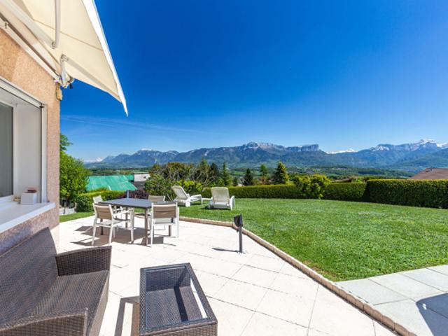 AGENCE IMMOBILIERE LAFORET 'LITCHI' CUVAT MAISON INDIVIDUELLE de 120m² TERRAIN de 1320m² SOUS SOL COMPLET 44m2 GARAGE ABRI VOITURE VUE MONTAGNES et LAC