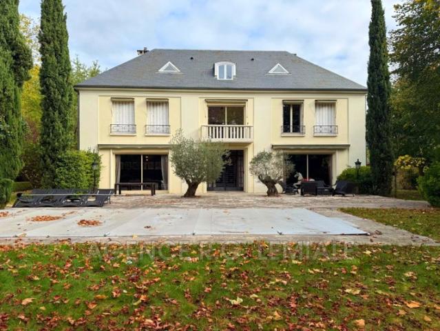 AGENCE RG LEMIALE: Coeur du Parc, prestigieuse demeure familial