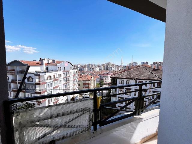 Agen'den Özlem Caddesi Yakını Manzaralı 3+1