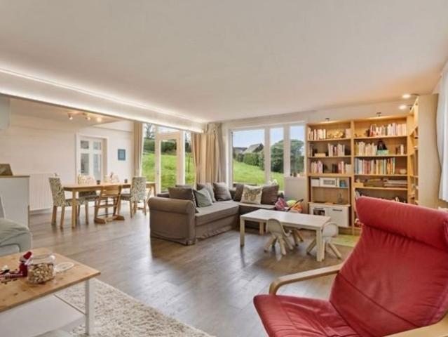 Agréable villa au calme près du centre de Duisburg et Eizer