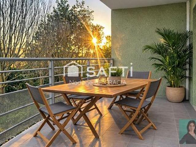 Agréable appartement T3 66m2 au 1er et dernier étage