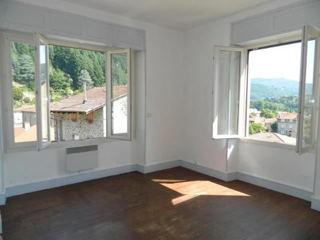 Agréable appartement lumineux de 63 M² env. avec vue