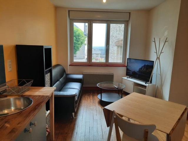 AGREABLE APPARTEMENT MEUBLE