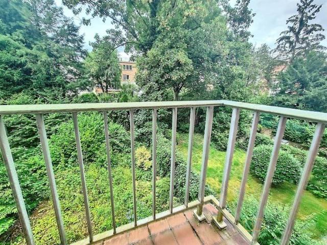 Agréable FLAT meublé, non loin du Bois de La Cambre et de l'