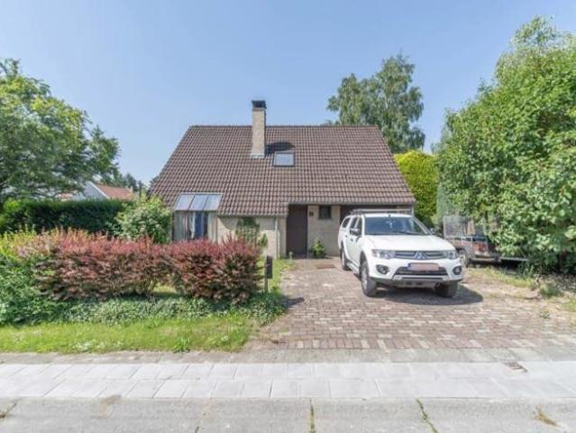AGREABLE MAISON 3CH 1SDB 1BUR