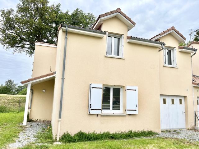 AGREABLE PAVILLON 3 CHAMBRES GARAGE