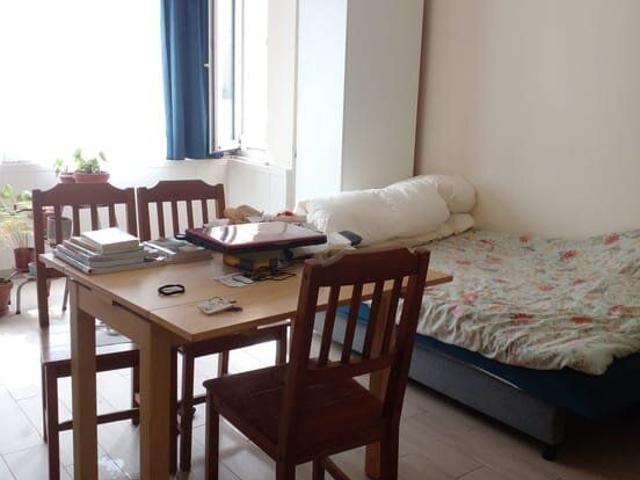 Agréable studio avec terrasse à proximité du métro Delta