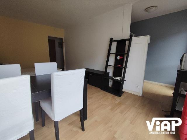 AGREABLE STUDIO MEUBLÉ PROCHE MAIRIE