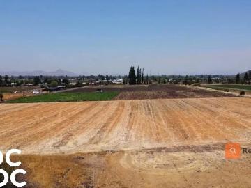 Agrícola en Colina