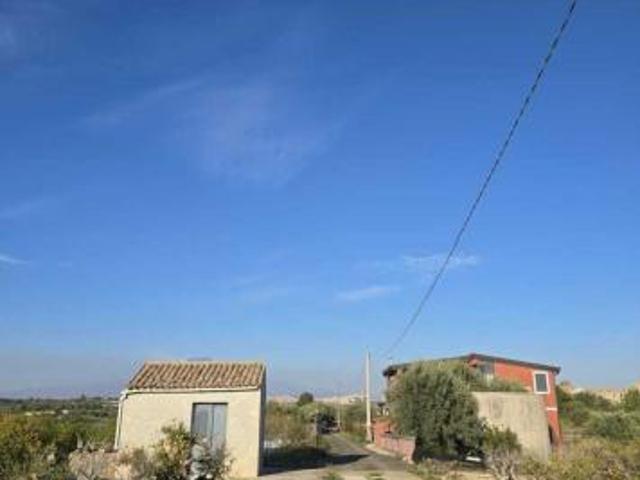 Agricolo in vendita a Motta Sant'Anastasia