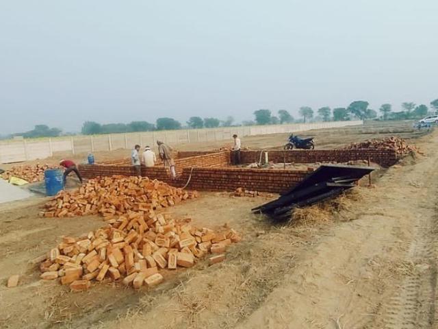 Agricultural Land in Vrindavan for resale Mathura. The reference number is 10034124