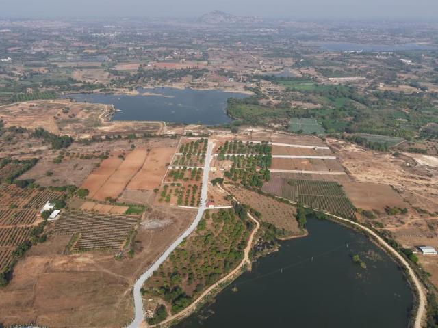 Agricultural Land in Narsapura for resale Kolar. The reference number is 20436382