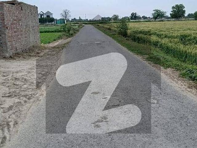 Ideal Location DHA Phase 7 Y Block Opposite Open Land For Sale or investment Carpeted Roads Near To DHA Phase 7 Y Block