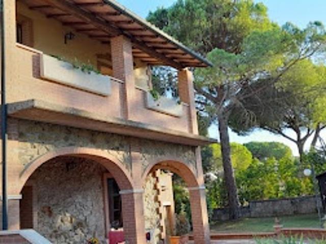 Agriturismo in Vendita a Follonica