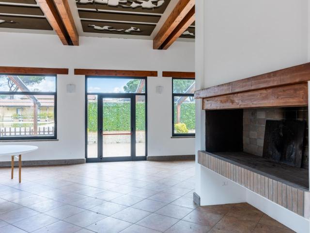 Agriturismo in vendita a Roma