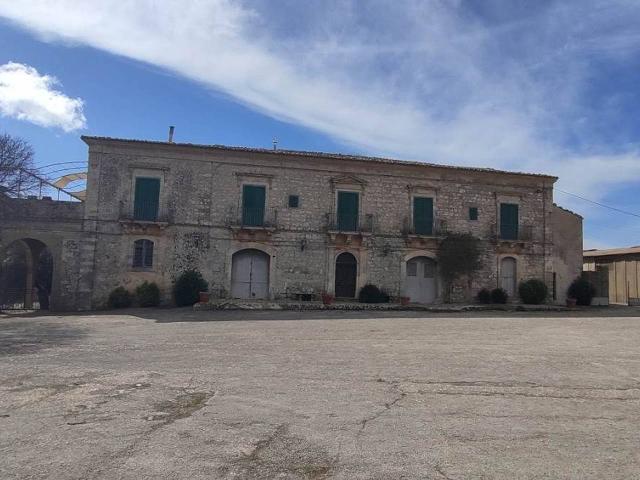 Agriturismo in vendita a Ragusa