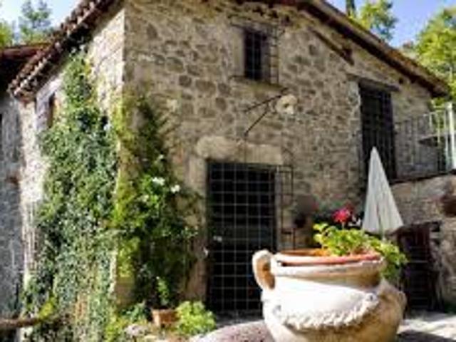 Agriturismo in Vendita a Teolo