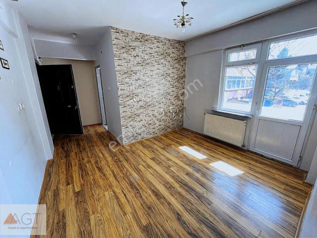 Agt'den Elmalıkent Mah. 90m2 2+1 1.katta Kiralık Konut