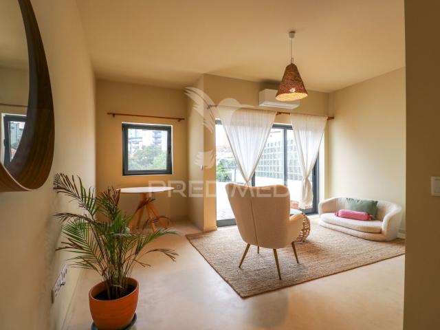 Águeda prédio residencial com 3 apartamentos 2 T2 + 1 T1 no centro da cidade ideal para investimento