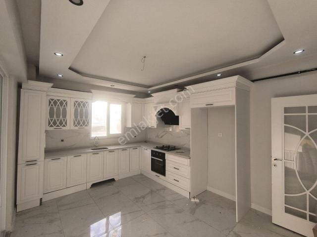 Adıyaman Yenimahallede Satılık 3.5+1 Arakat Modern Daire
