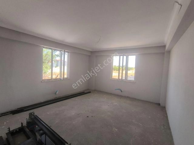 Adıyaman Alitaşında Acil Satılık 2+1 Sıfır Ferah Daire