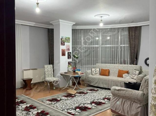 Adıgüzel İş Merkezinde 2+1 Ofis