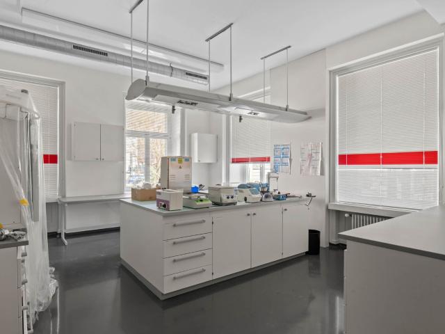 Administrative building on sale in Walenstadt 892 m² | dreamo. Ch