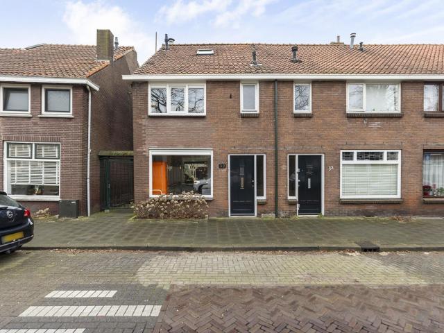Adolph van Nassaustraat 30, 3331BA, Zwijndrecht, Zuid Holland 3331BA