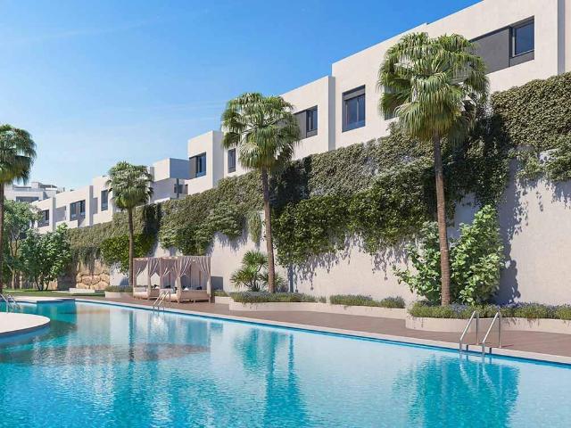 Adopte el mejor estilo de vida costero con esta excepcional. 150m² Mijas Costa