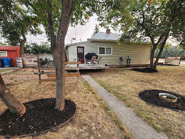 Adorable Bungalo For Sale