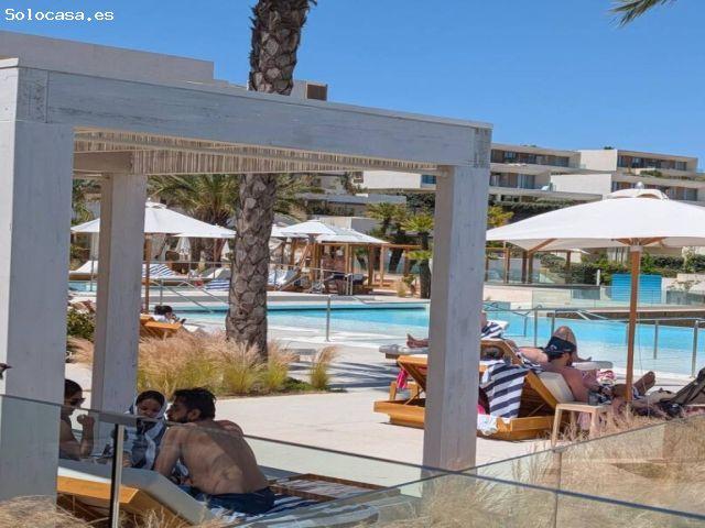 Adosada en Alquiler en Linea De La Concepcion, La Cádiz