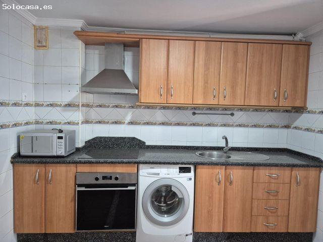 Adosada en alquiler sin muebles en La Motilla