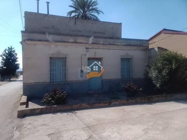 Adosada en venta en Murcia, Santa Cruz