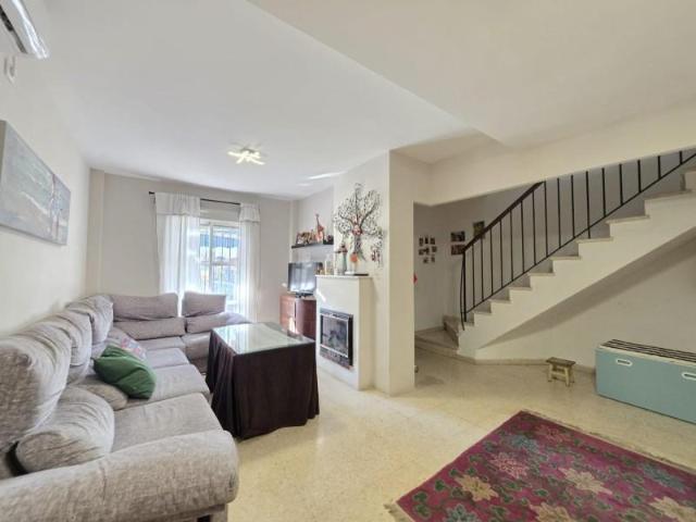 Adosada en venta en Mairena del Aljarafe, Lepanto