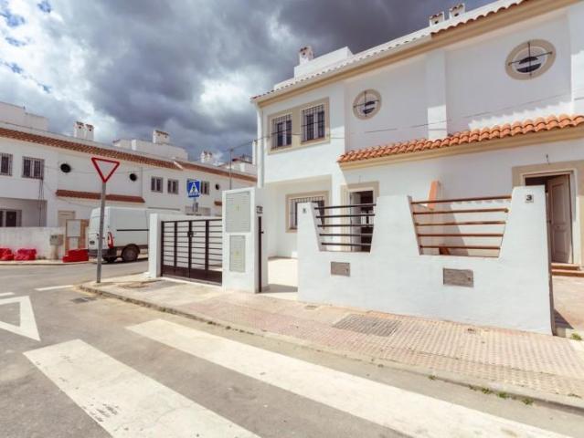Adosada en venta en Málaga, Camino de Antequera