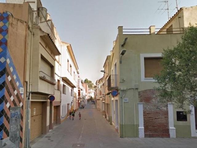 Adosada en venta en Malgrat de Mar, CENTRE