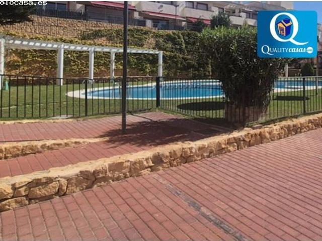 Adosada en Venta en Monforte Del Cid Alicante Ref: 16420R