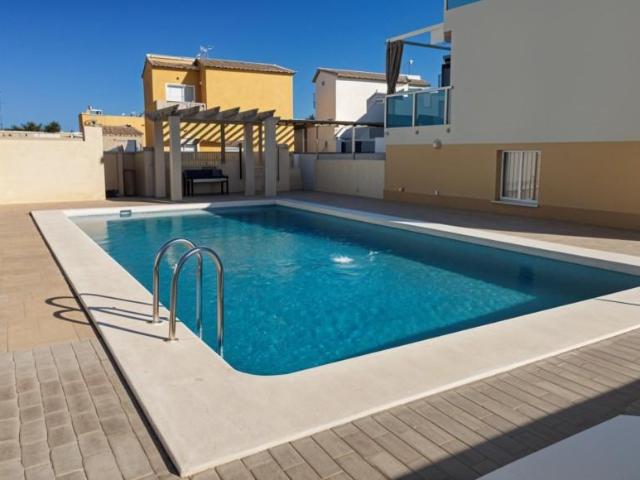 Adosada en venta en Oliva, Platja de Oliva