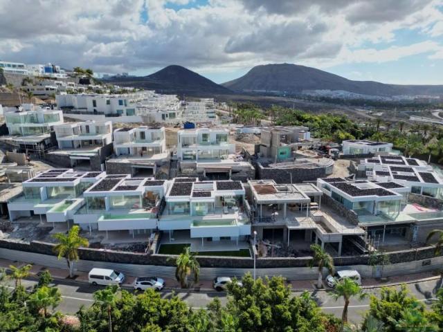 Adosada en venta en Adeje, Adeje