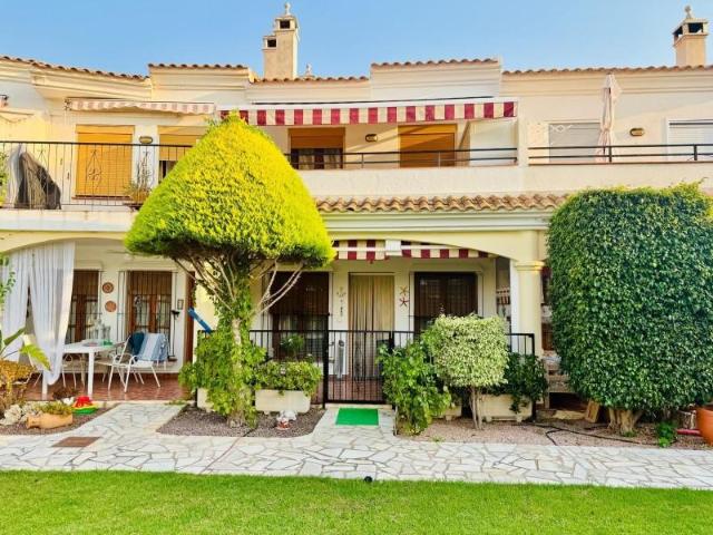 Adosada en venta en Águilas, Calabardina