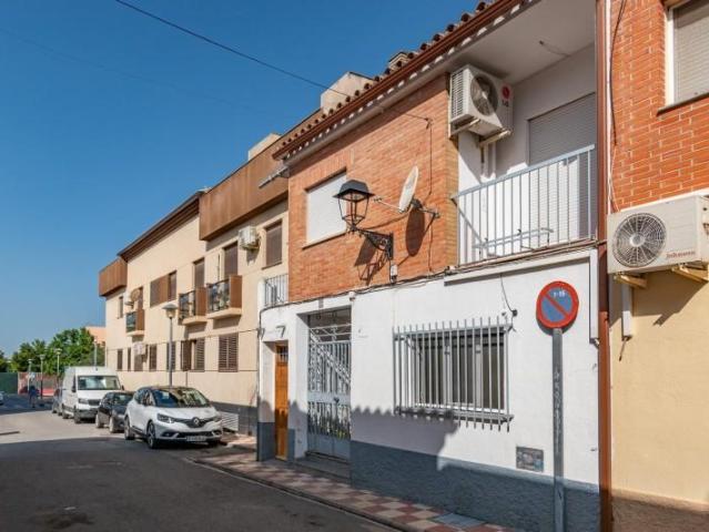 Adosada en venta en Albolote, Vega de granada zona noroeste