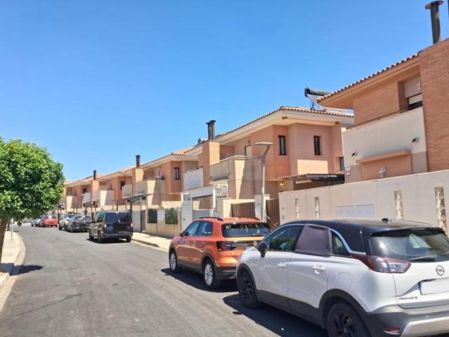 Adosada en venta en Almensilla, Almensilla