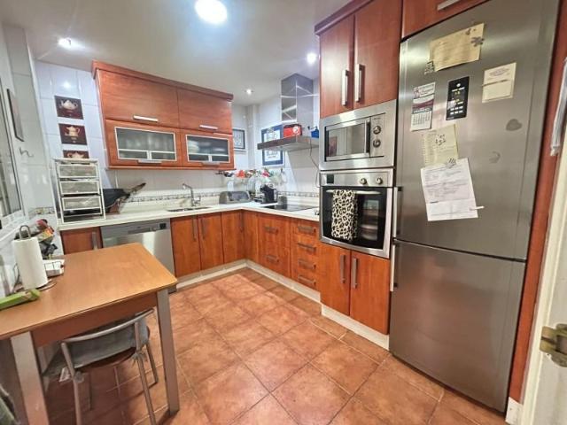 Adosada en venta en Antequera, La Quinta