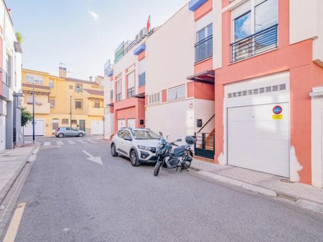 Adosada en venta en Armilla, Campus Salud