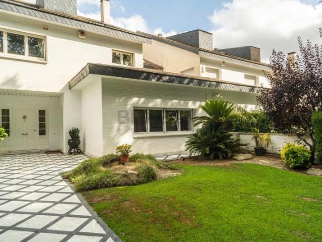 Adosada en venta en Barcelona, Pedralbes