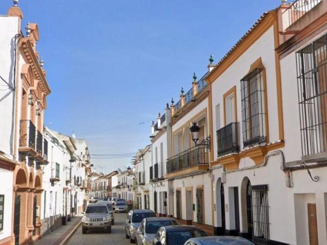 Adosada en venta en Benacazón, Andalucia