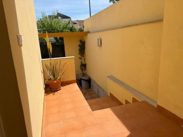 Adosada en venta en Bormujos, Centro