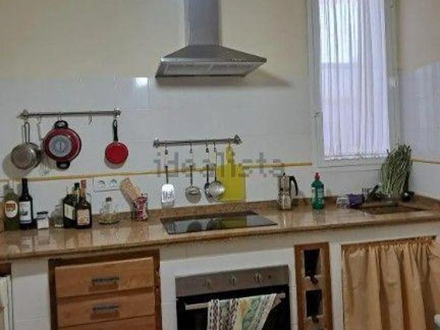 Adosada en venta en Bornos